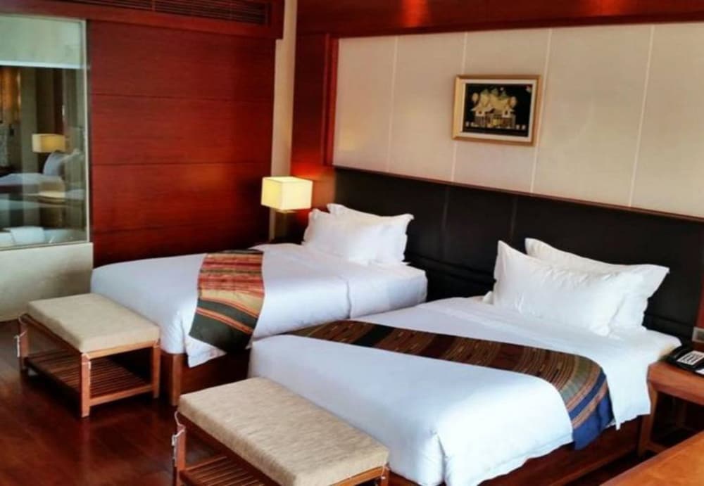 Фото Landmark Mekong Riverside Hotel