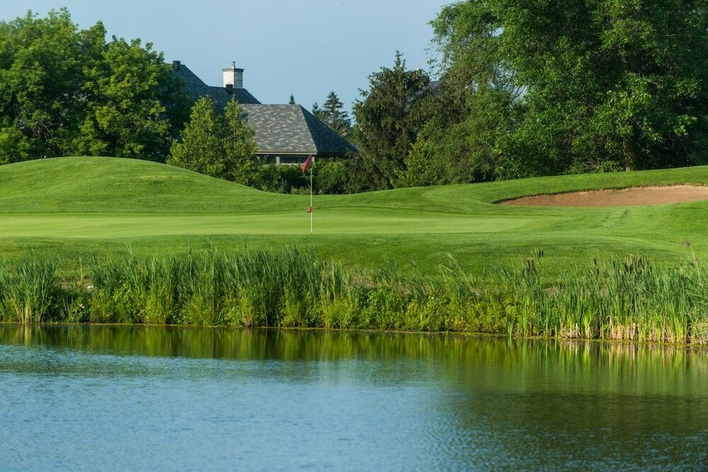 Фото Imperia Hotel & Suites Terrebonne