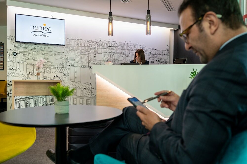 Фото Nemea Apparthotel Paris Levallois