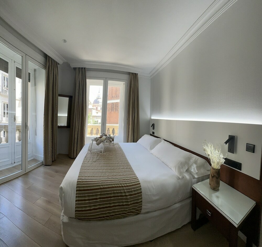 Фото Hostal Abadía Madrid