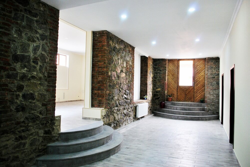 Фото Hotel Old Borjomi