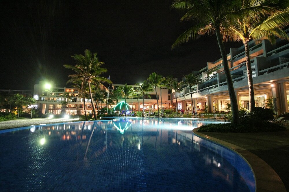 Фото The Moon Beach Museum Resort