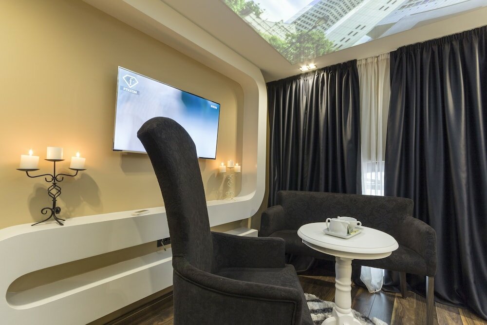 Фото Madison Rooms