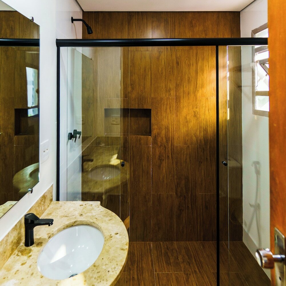 Фото Hotel Carillon