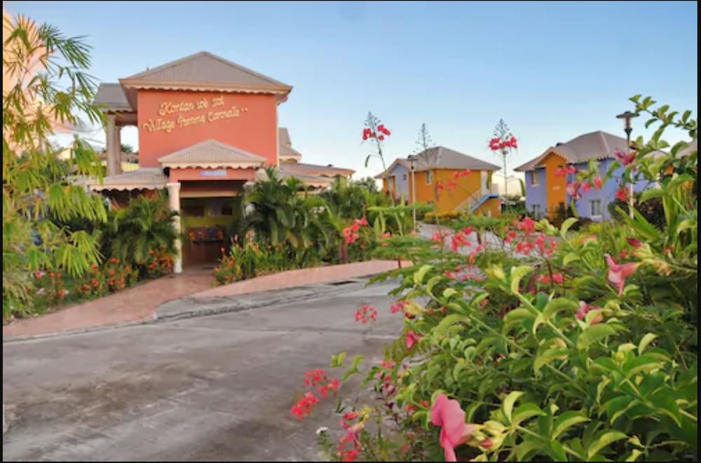 Фото Le Village Pomme Cannelle