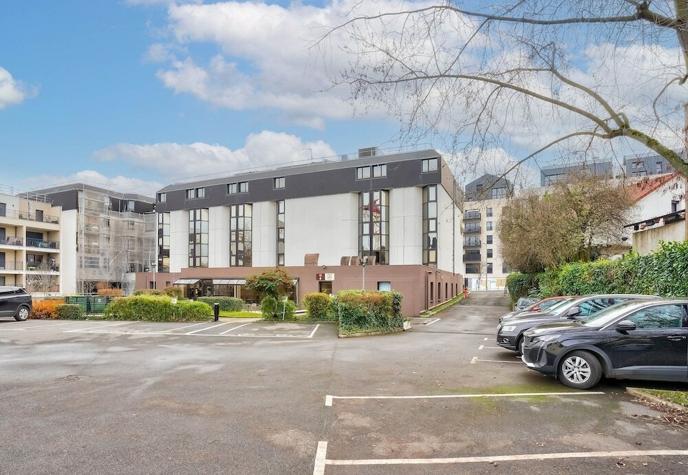 Фото B&b Hôtel Paris Châtillon