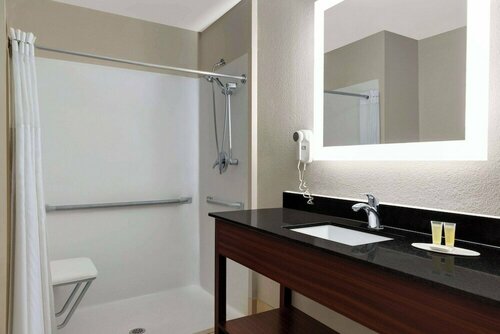 Гостиница Days Inn Covington в Ковингтоне