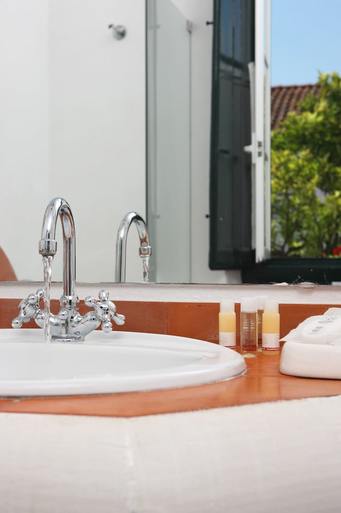 Фото Quinta da Praia das Fontes