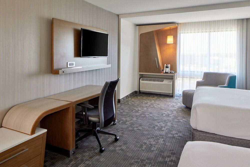 Фото Courtyard by Marriott Atlanta Lithia Springs