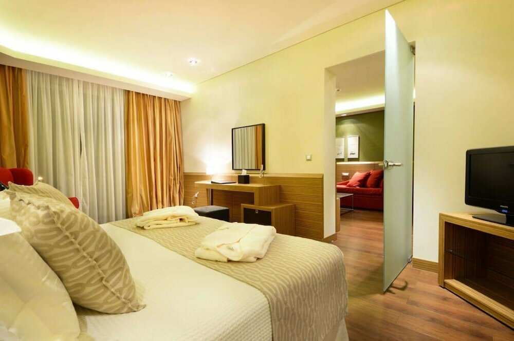 Фото Royal Paradise Beach Resort & SPA