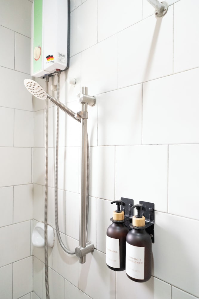 Фото Aliria Bed and Breakfast