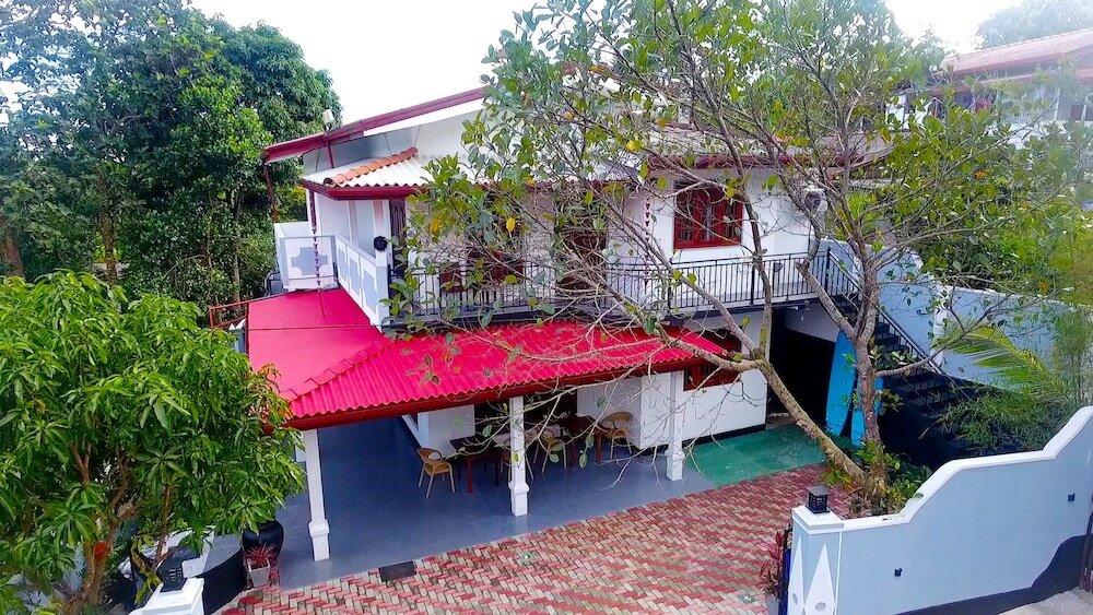 Фото Dinsara Pearl Villa