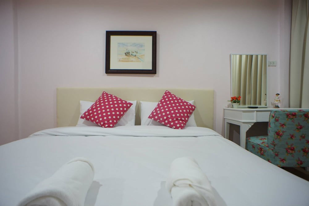 Фото The Grace House Chiangmai - Hostel