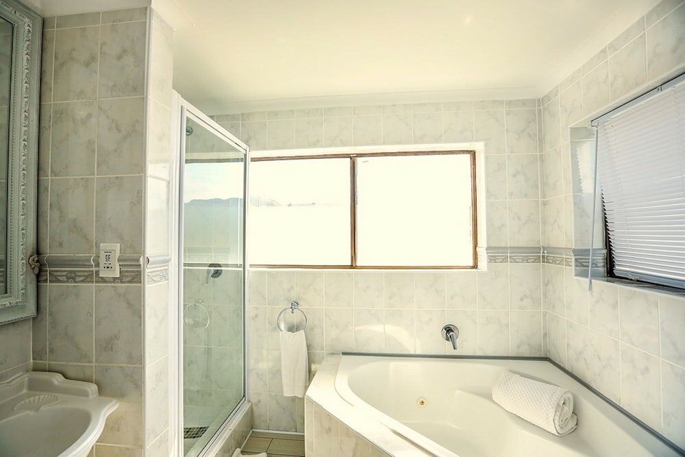 Фото Misty Waves Boutique Hotel