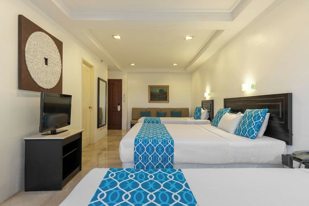 Фото Orchid Garden Suites