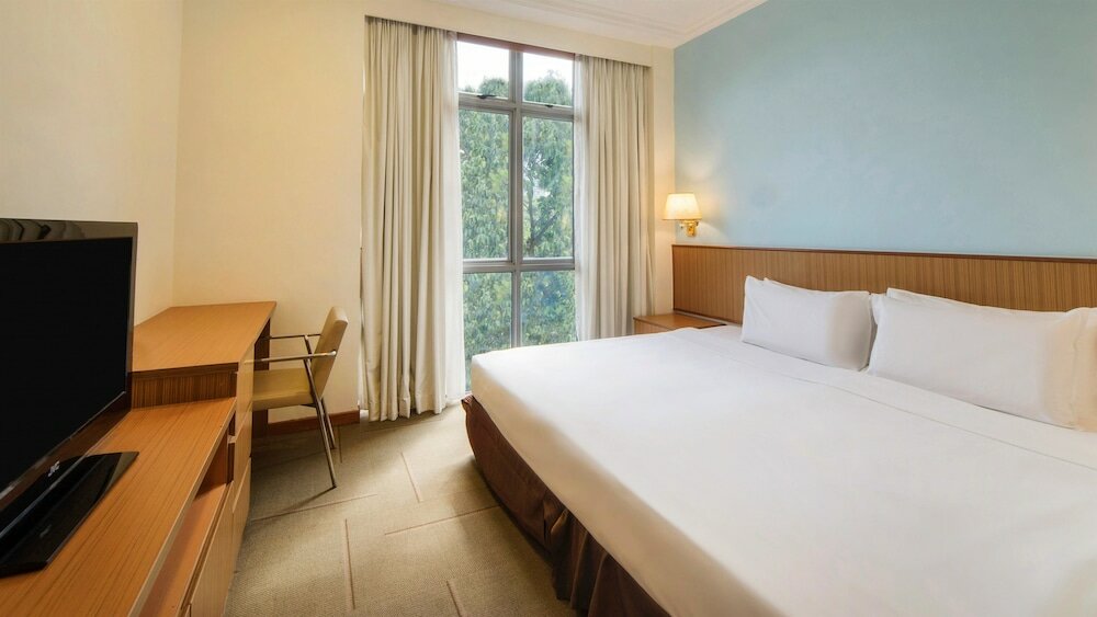 Фото New Cape Inn