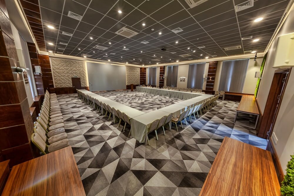 Фото Classic Hotel