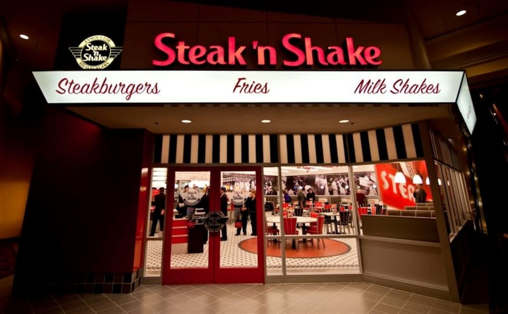 Фото South Point Hotel, Casino, and SPA