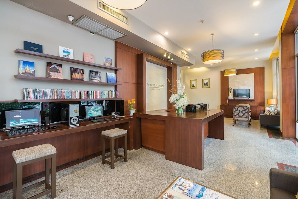 Фото Asoke Residence Sukhumvit by UHG