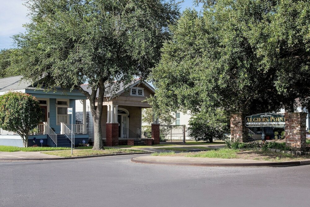 Фото Federal City Inn & Suites