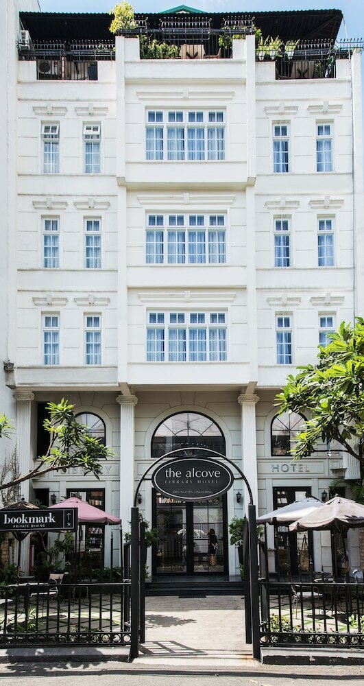 Фото The Alcove Library Hotel