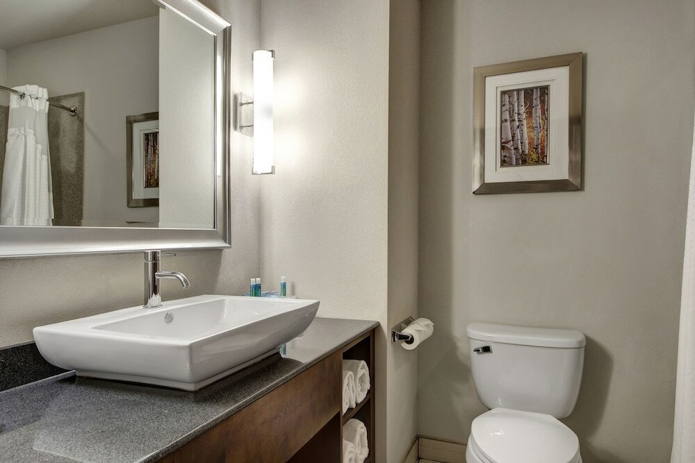 Фото Holiday Inn Express & Suites Oklahoma City North, an Ihg Hotel
