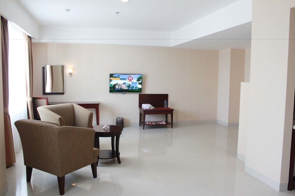 Фото Asialink Premier Karawang