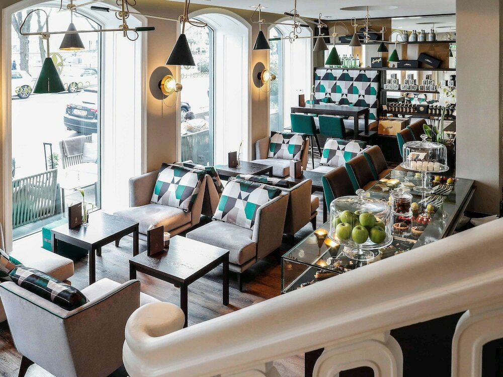 Фото Fairmont Hotel Vier Jahreszeiten