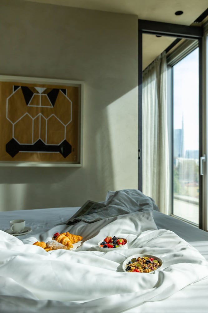 Фото Hotel Viu Milan