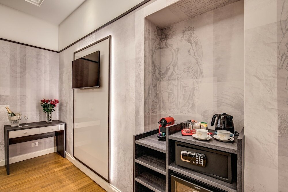 Фото The Liberty Boutique Hotel