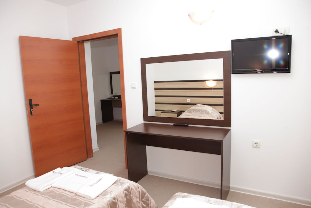 Фото Hotel Zaara