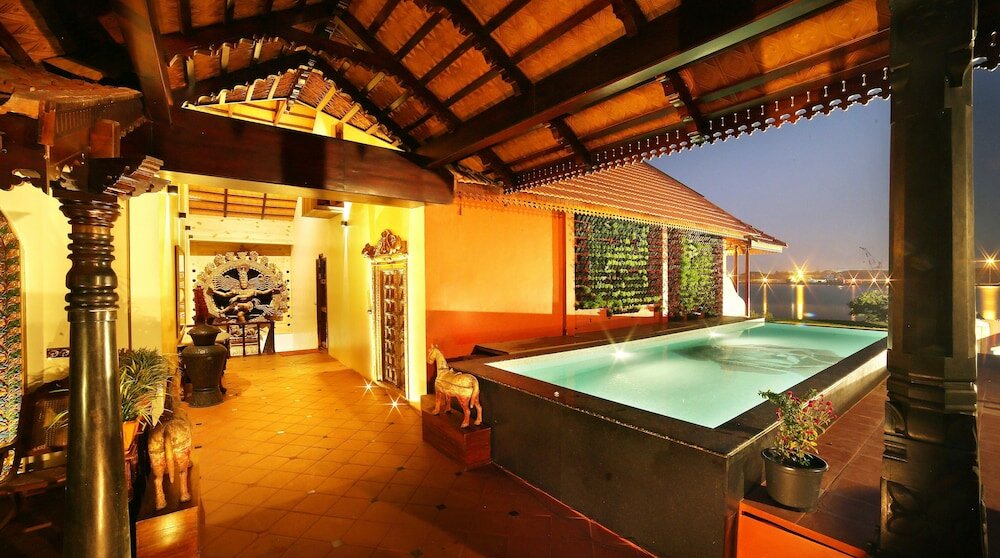 Фото Ginger House Museum Hotel