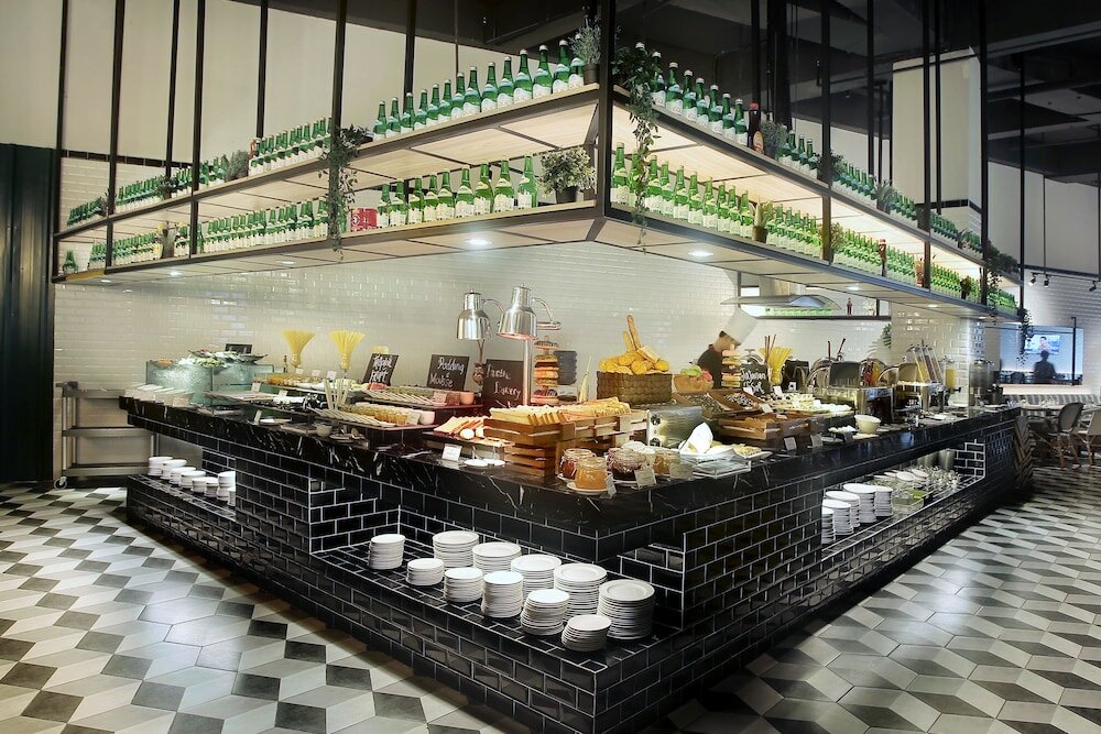 Фото The Zuri Palembang