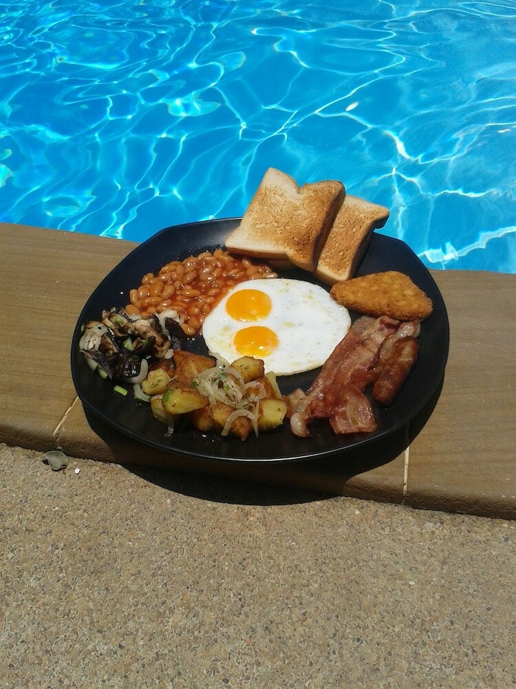 Фото Shiralea Resort