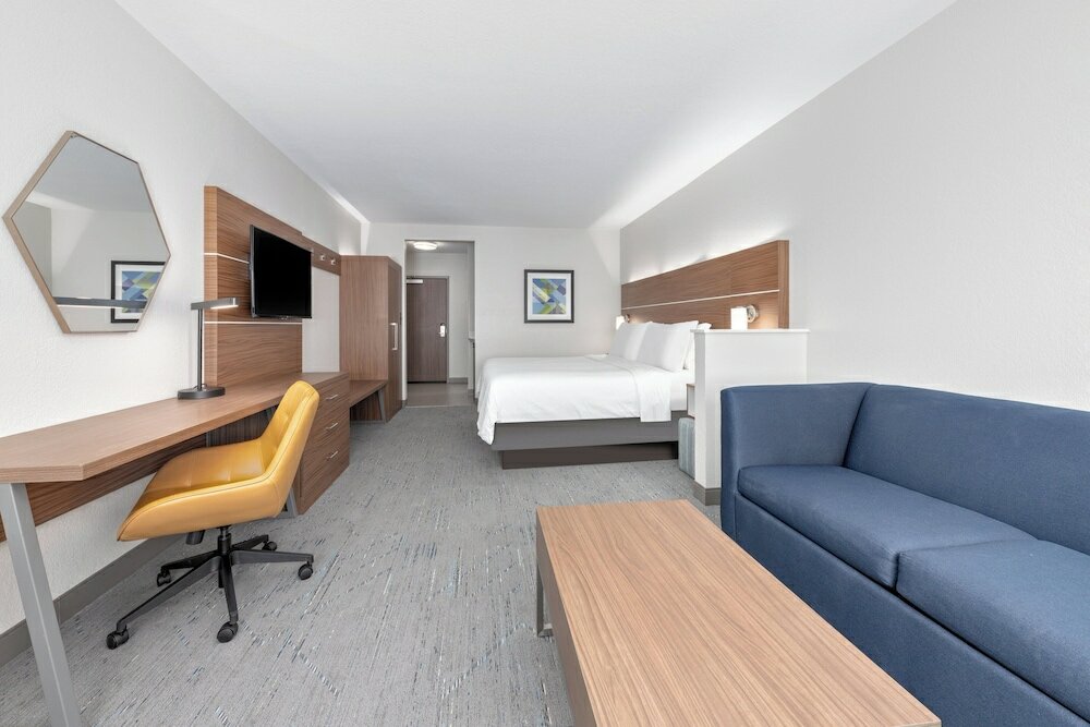 Фото Holiday Inn Express & Suites Moore, an Ihg Hotel
