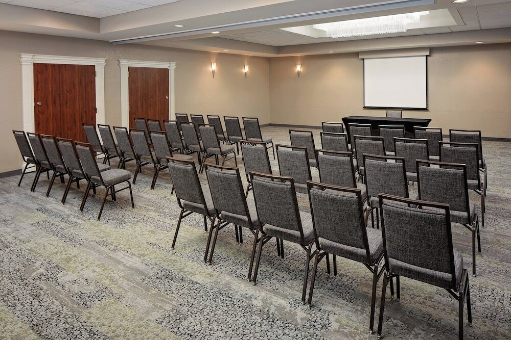 Фото Courtyard by Marriott Fort Lauderdale North/Cypress Creek