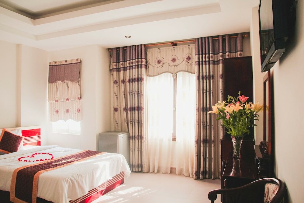 Фото Vivyanne Hotel