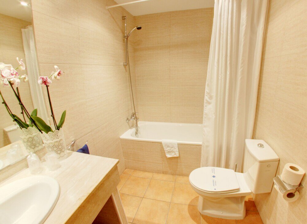 Фото Hotel Montane