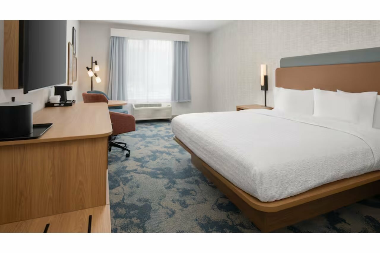 Фото Holiday Inn Express North Hollywood - Burbank Area, an Ihg Hotel
