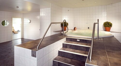 Гостиница Clarion Collection Hotel Fregatten в Лене Халланд