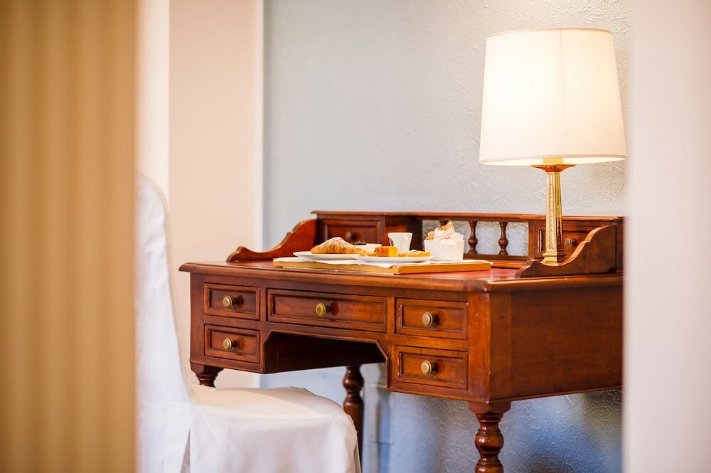 Фото Hotel Alli Due Buoi Rossi