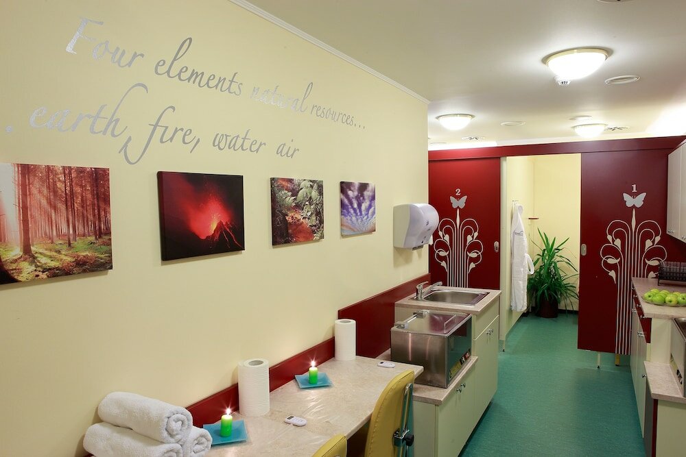 Фото Butterfly Health SPA Hotel