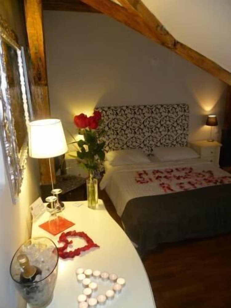 Фото Dolce Vita Suites Hotel