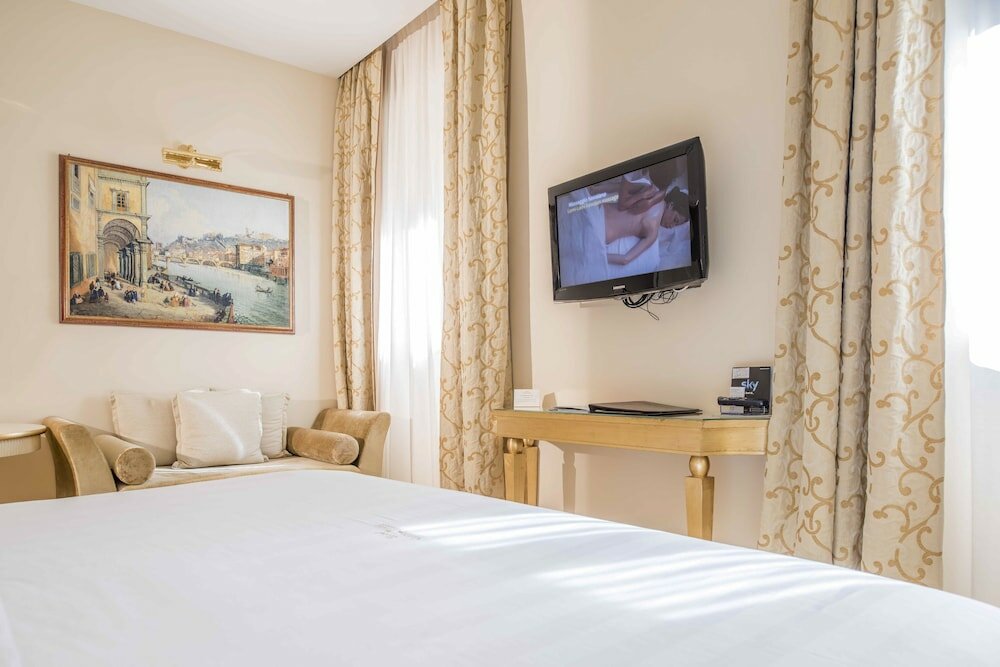 Фото Golden Tower Hotel And SPA