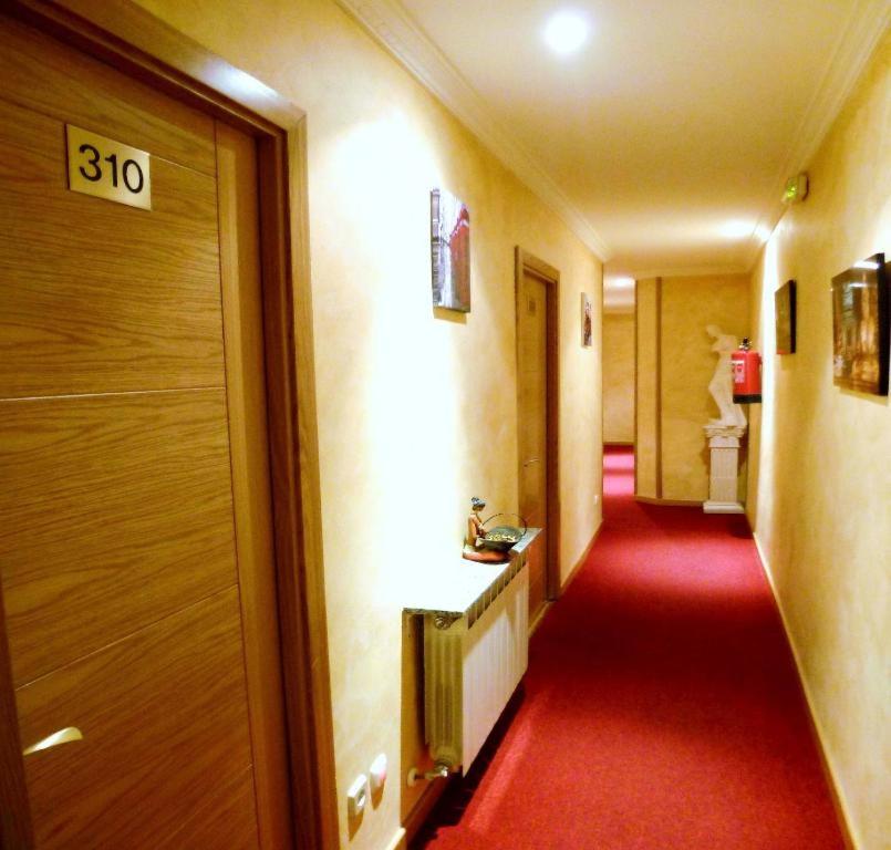 Фото Hostal Regio