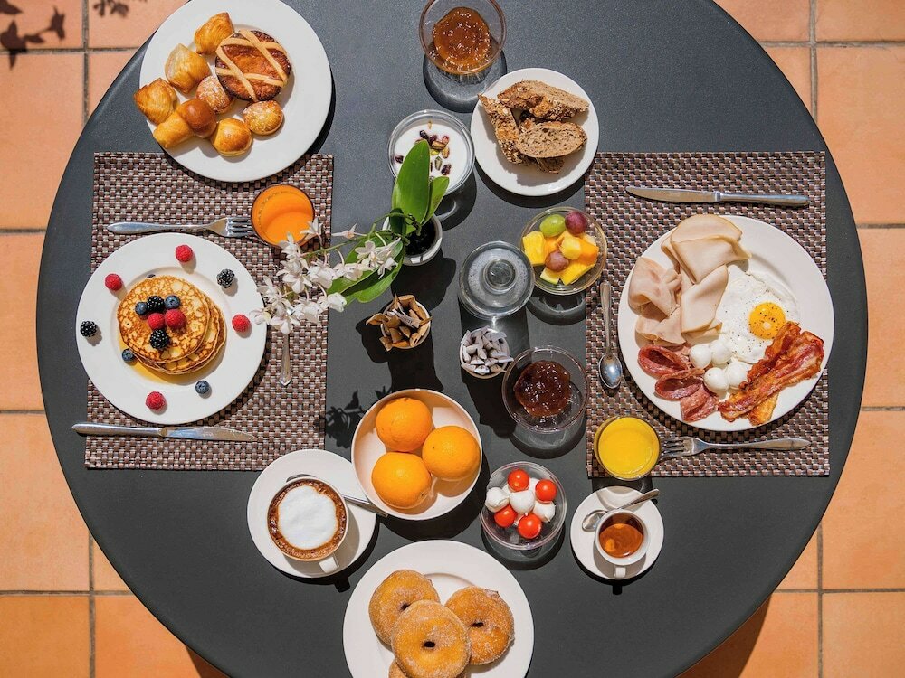 Фото Mercure Napoli Centro Angioino