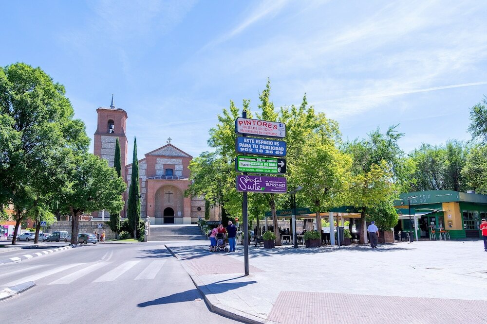 Фото Hostal Gran Vía
