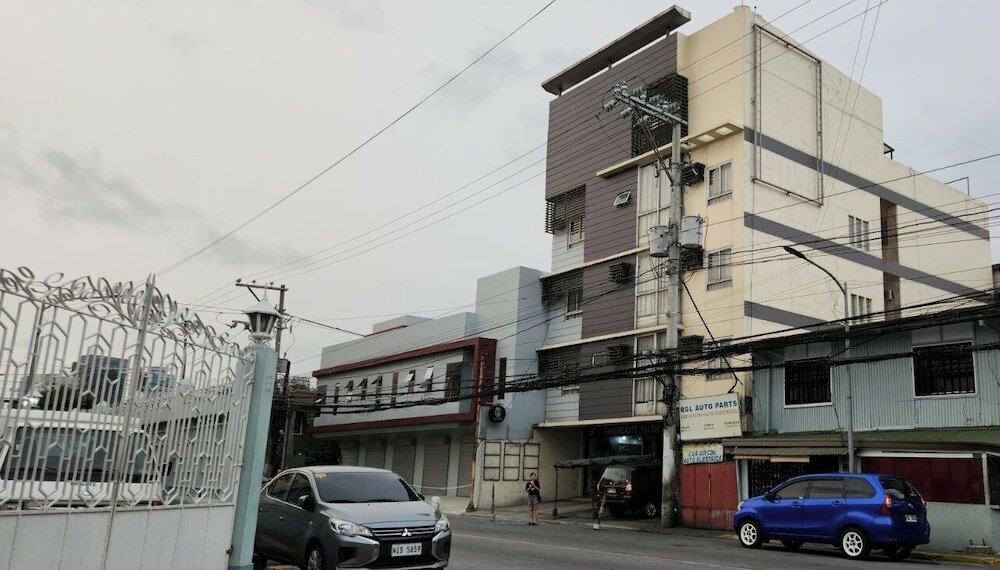 Фото Lorenzzo Suites Hotel