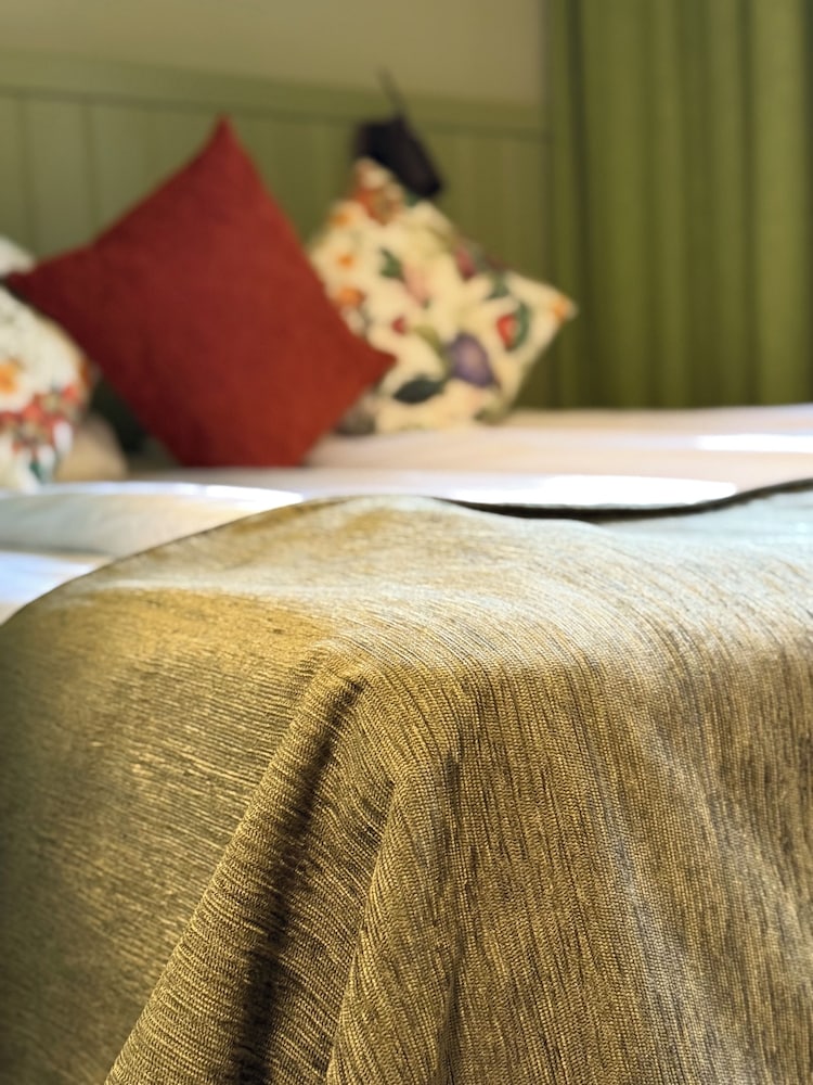 Фото Hotell Hehrne