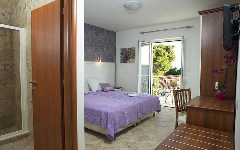 Фото Apartments Dubcic